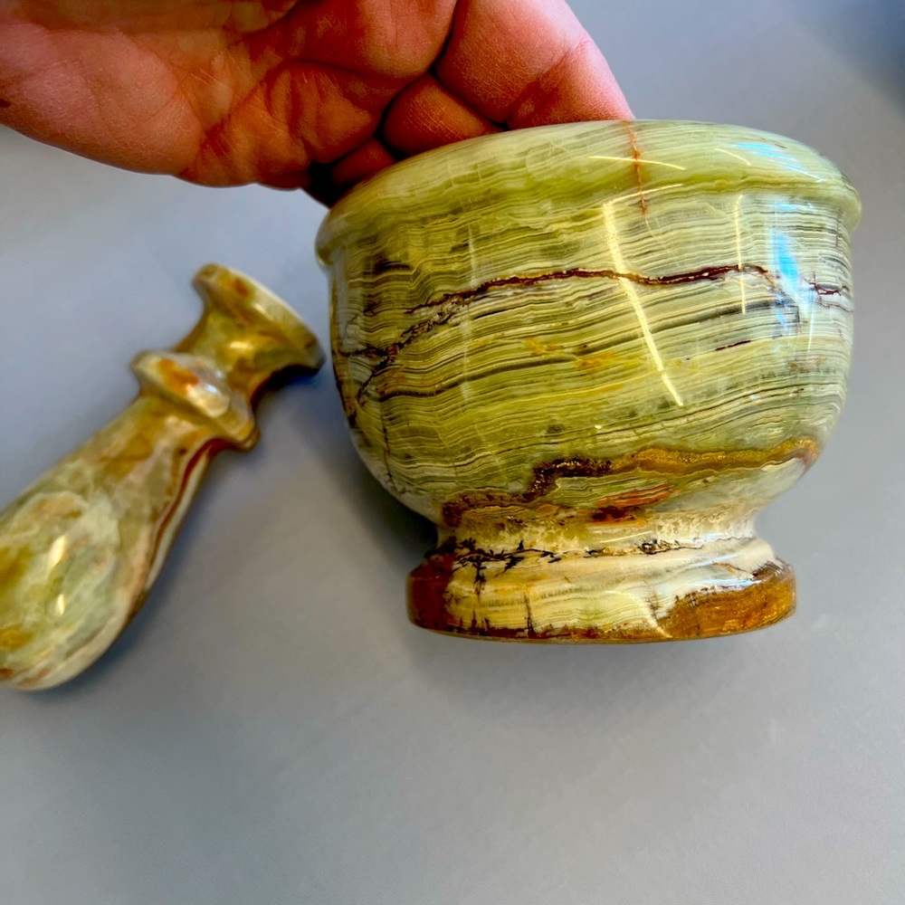 Awesome Green Onyx Stone Mortar and Pestle